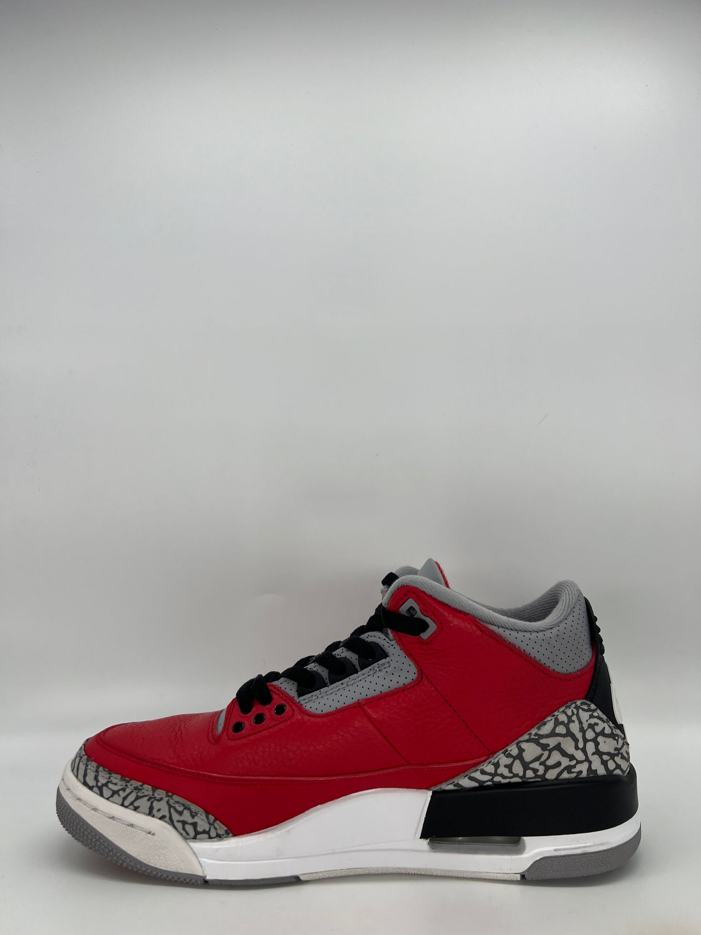 Jordan 3 Retro SE Unite Fire Red