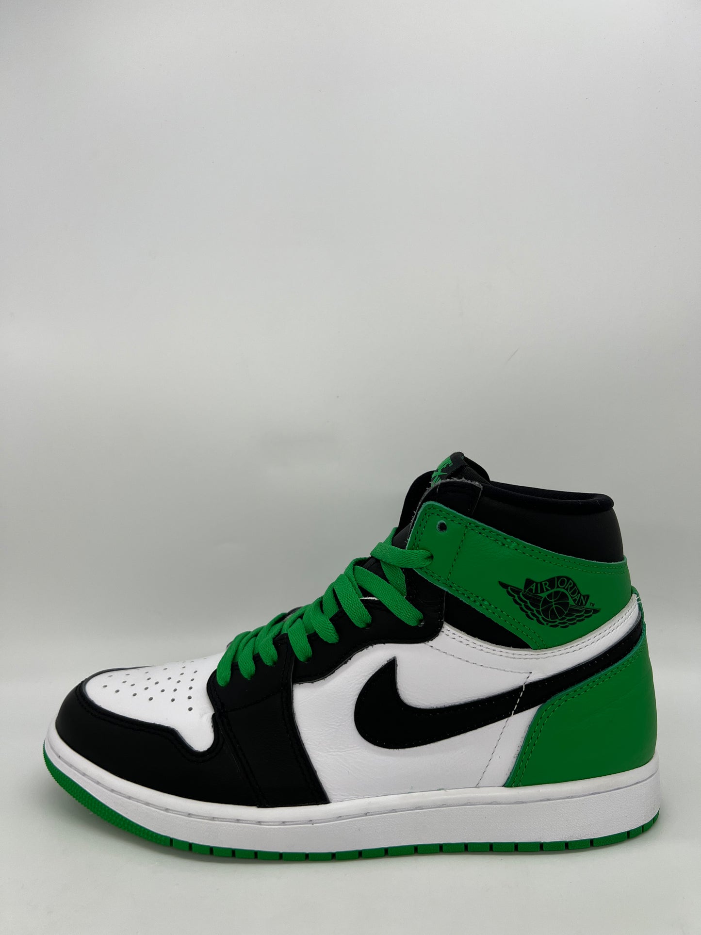 Jordan 1 Retro High OG Lucky Green
