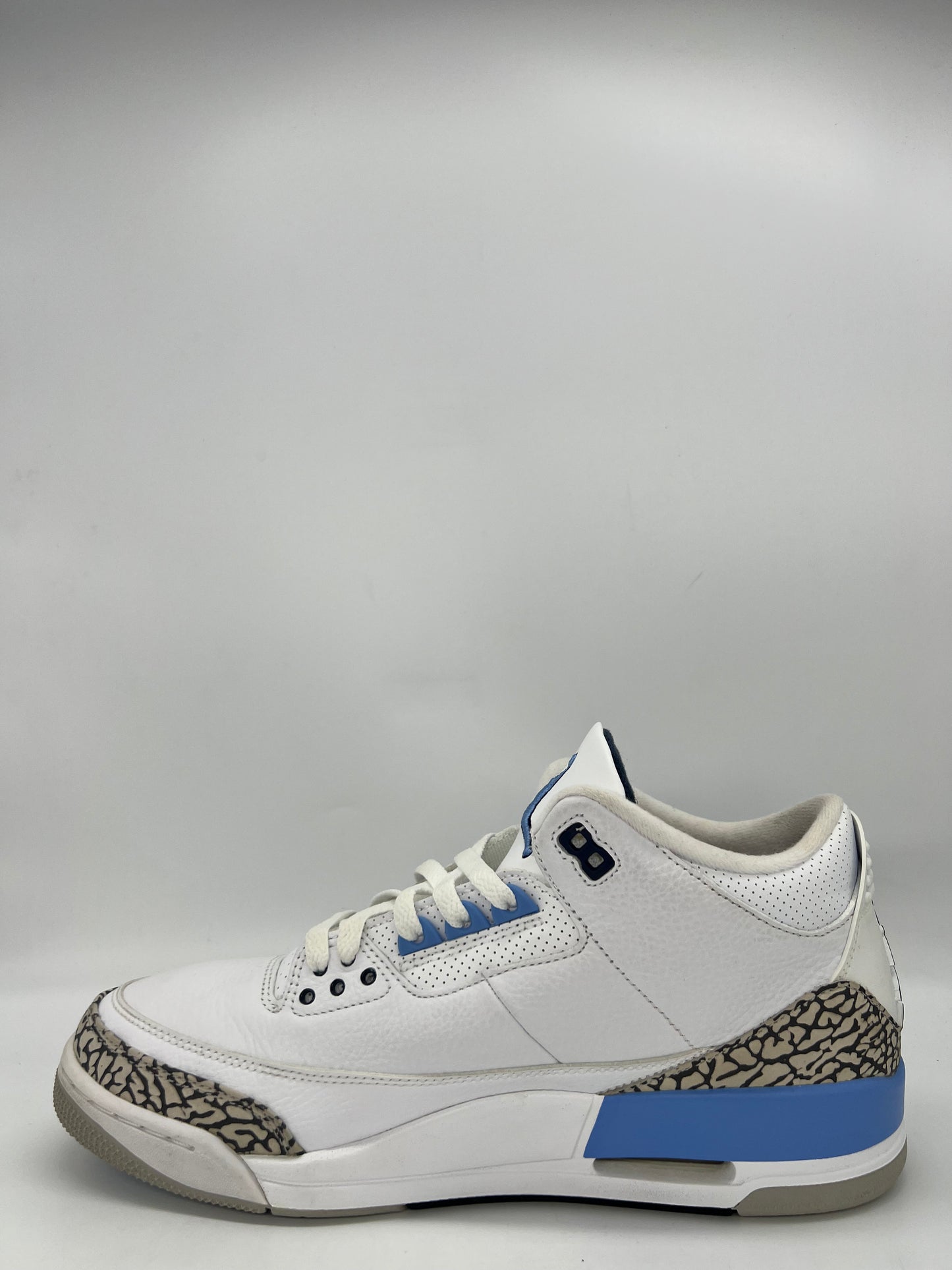 Jordan 3 Retro UNC (2020)
